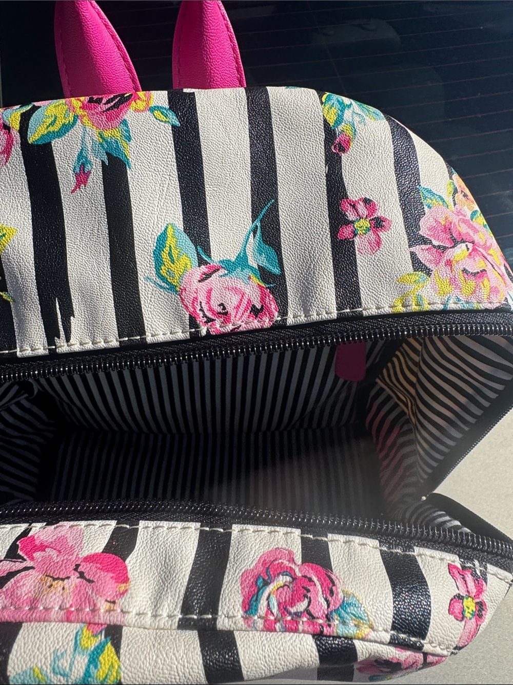 Floral Stripe Mini Backpack in Hot Pink Quilted Accent - Unbranded - Picture 7 of 8